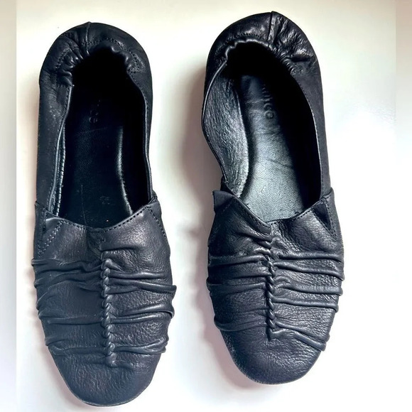 Sundance Vivianne Leather Ballet Flats - Picture 2 of 6